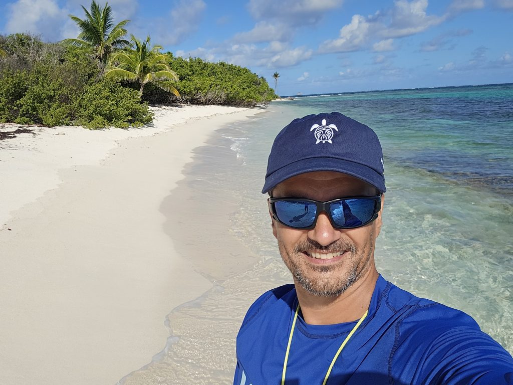 Petit Tabac beach in Tobago Cays